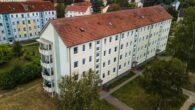 Große 2-Raum-Wohnung mit Vollbad - Eingangsseite