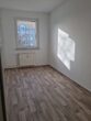 Voll sanierte 3 Zimmer-Wohnung mit verglastem Balkon - Kinderzimmer Beispielfoto