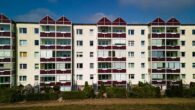Voll sanierte 3 Zimmer-Wohnung mit verglastem Balkon - Orenburger Straße 42-47